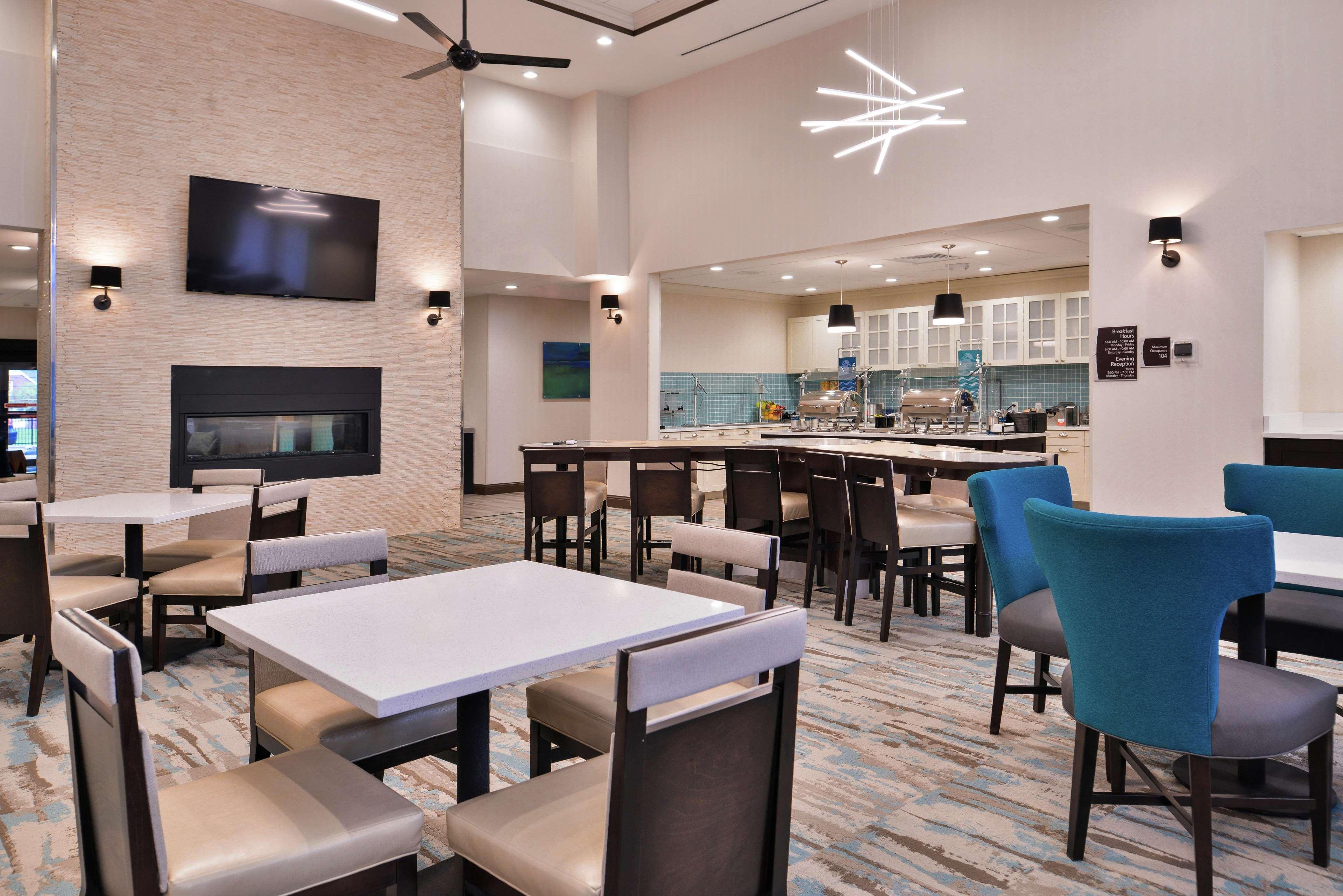 Homewood Suites Des Moines Airport Экстерьер фото