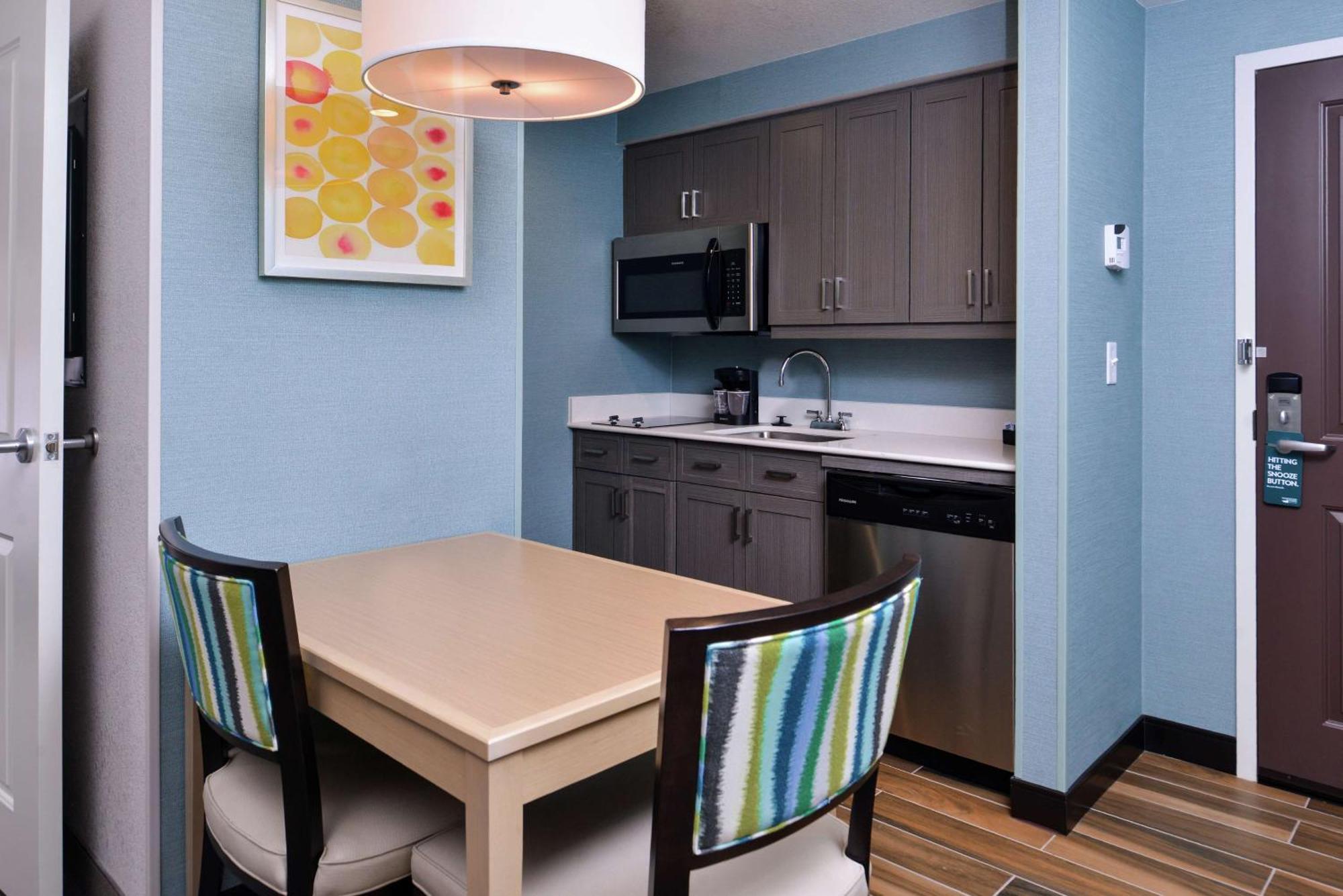 Homewood Suites Des Moines Airport Экстерьер фото